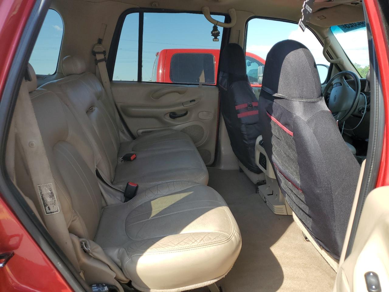 2000 Ford Expedition Eddie Bauer VIN: 1FMPU18L3YLB17388 Lot: 60262825