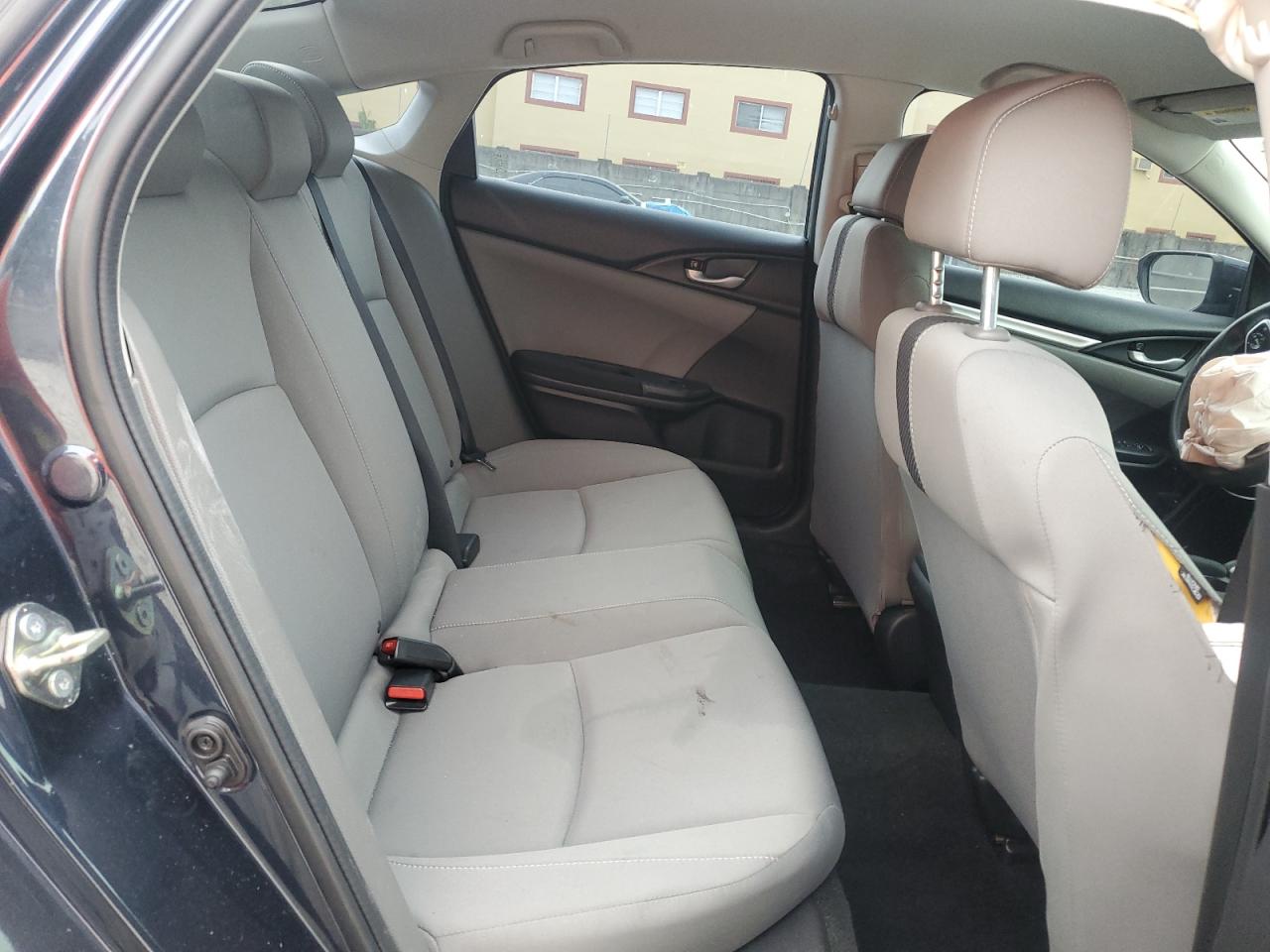 2020 Honda Civic Lx VIN: 19XFC2F68LE015995 Lot: 62934995
