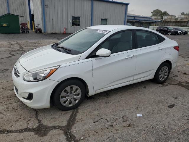 Седаны HYUNDAI ACCENT 2017 Белы