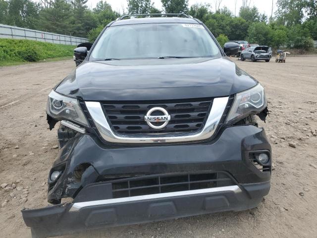  NISSAN PATHFINDER 2017 Czarny
