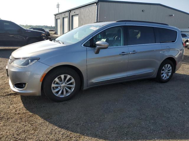  CHRYSLER PACIFICA 2017 Srebrny