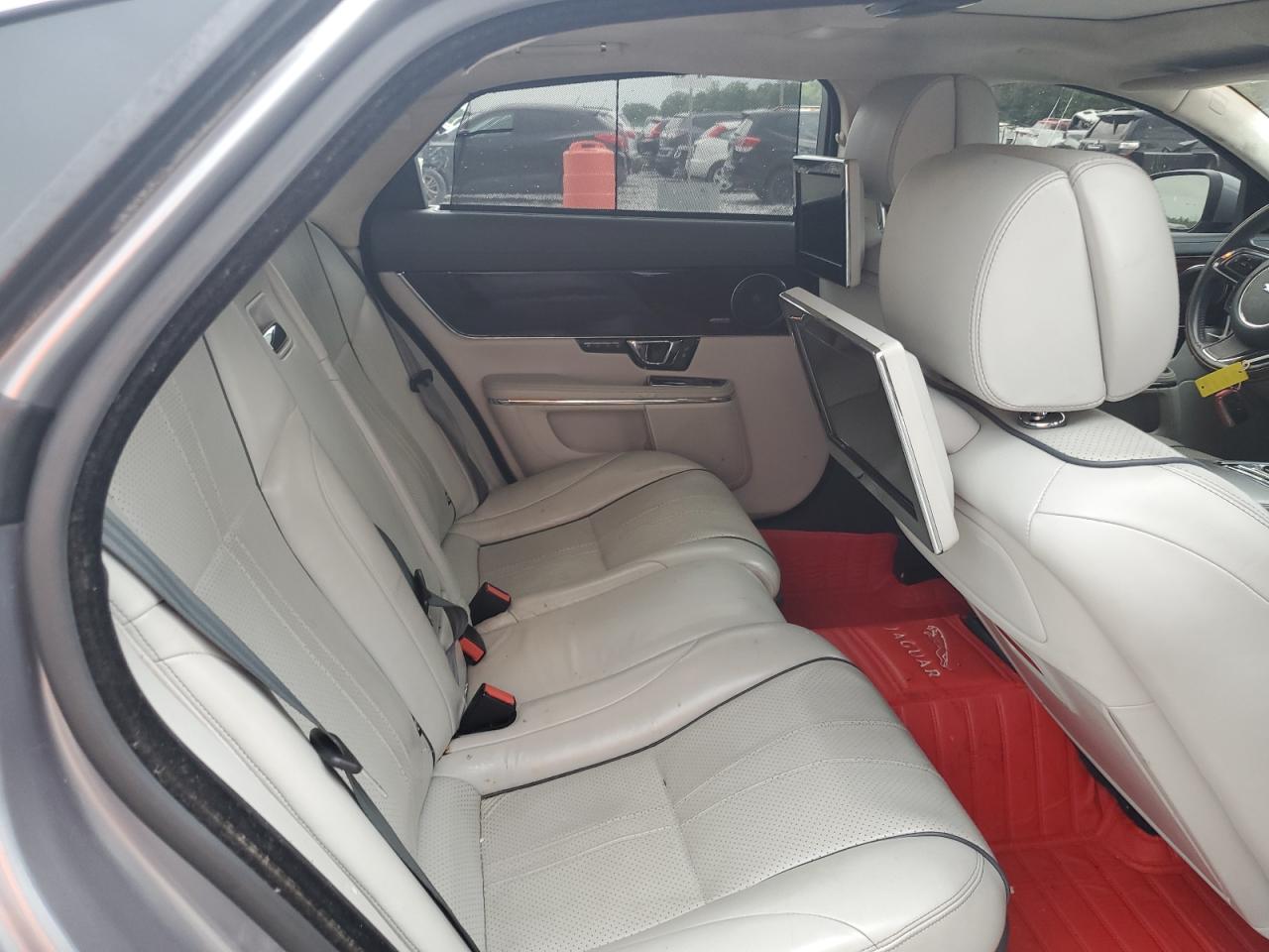 2014 Jaguar Xjl Portfolio VIN: SAJWA2GZ3E8V61469 Lot: 60643325