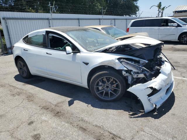  TESLA MODEL 3 2023 Biały
