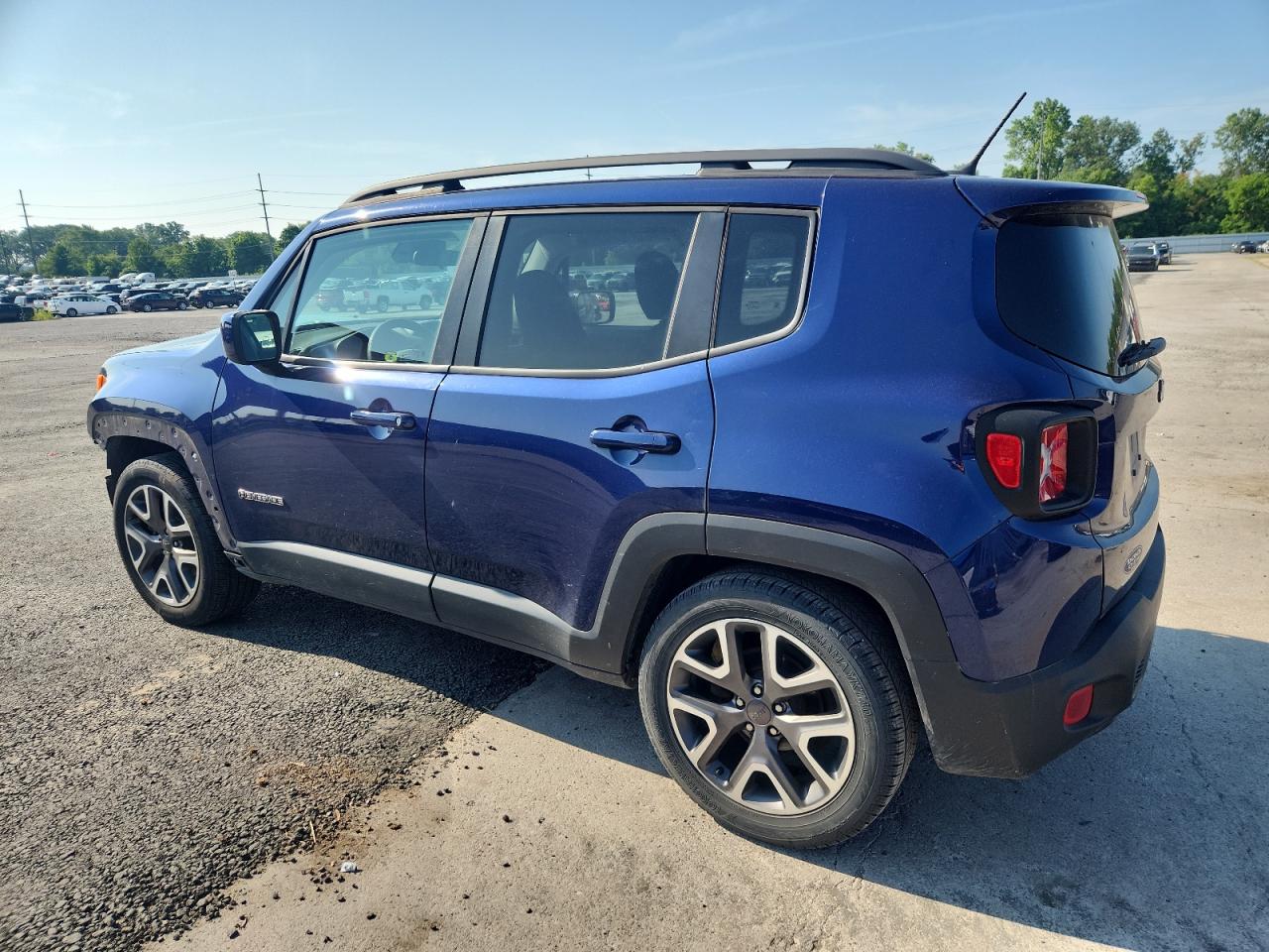 JEEP RENEGADE 2016 VIN ZACCJABW9GPD01923 photo 2