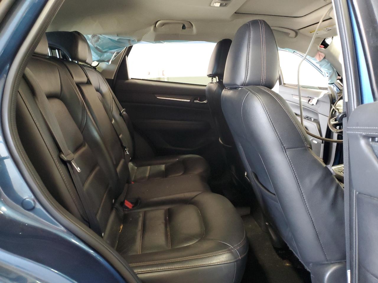 2018 Mazda Cx-5 Grand Touring VIN: JM3KFADMXJ0327329 Lot: 61964535