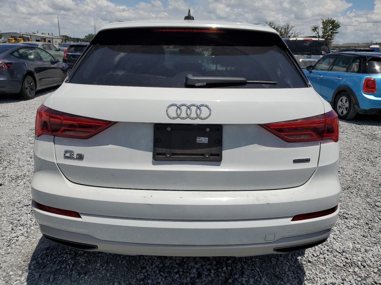 2020 Audi Q3 Premium VIN: WA1AECF32L1053977 Lot: 61080005