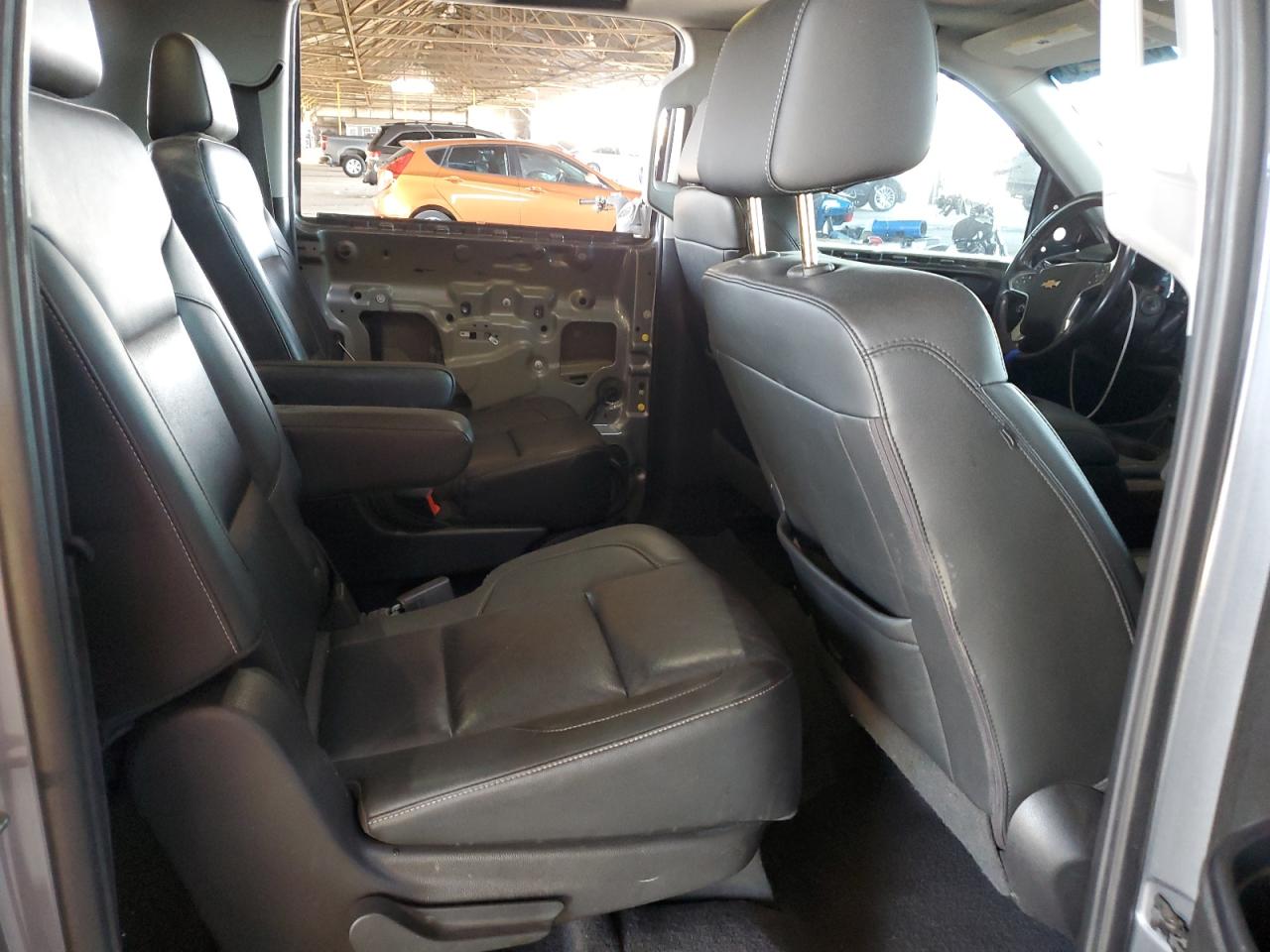 2019 Chevrolet Suburban K1500 Lt VIN: 1GNSKHKC6KR331535 Lot: 61255215