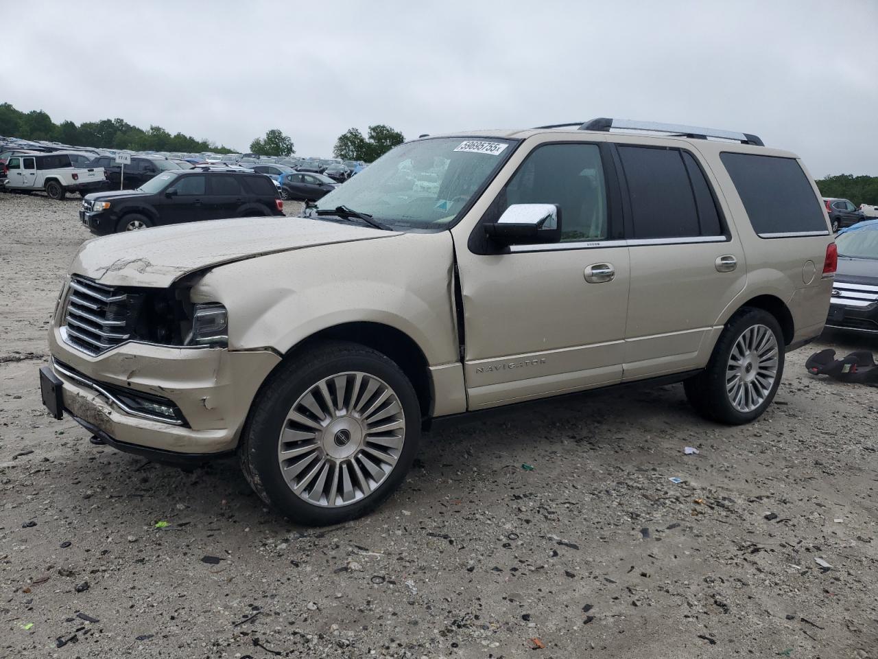 2017 Lincoln Navigator Reserve продається в West Warren, MA - Front End