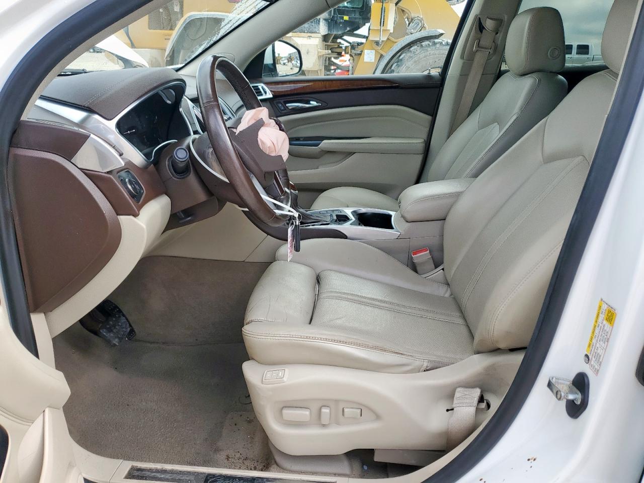 2014 Cadillac Srx Performance Collection VIN: 3GYFNCE39ES687733 Lot: 62770665