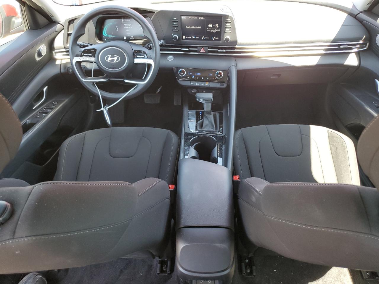 2025 Hyundai Elantra Blue VIN: KMHLM4DJ4SU129717 Lot: 63066885