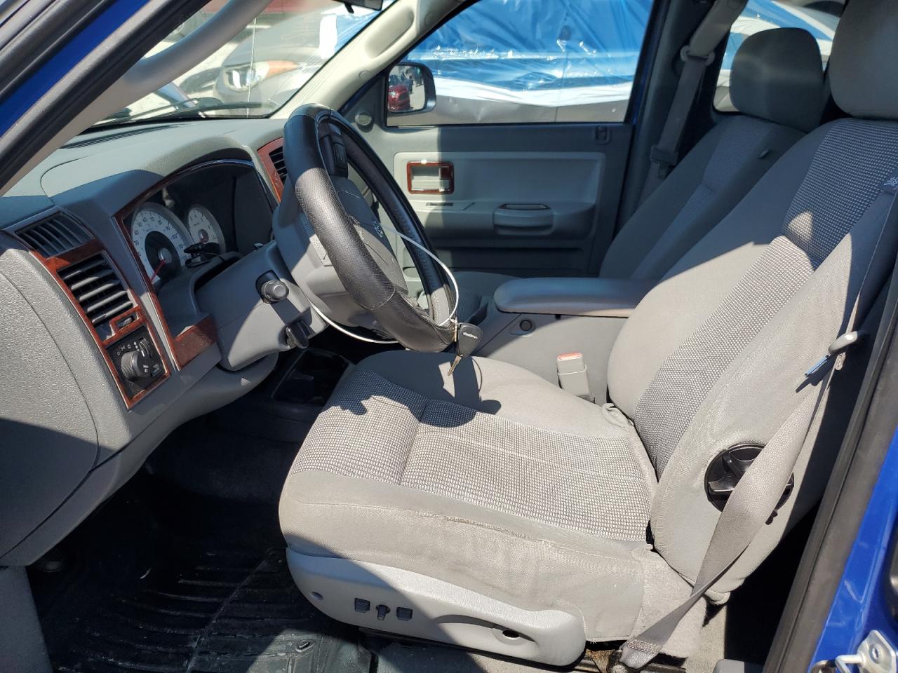 2007 Dodge Dakota Slt VIN: 1D7HE42P47S267877 Lot: 60266895