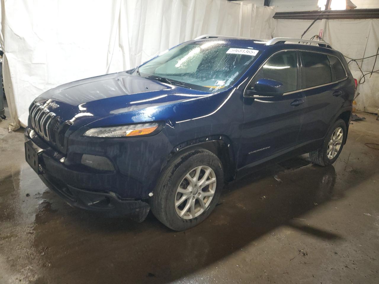 Ebensburg, PA에서 판매 중인 2015 Jeep Cherokee Latitude - Side
