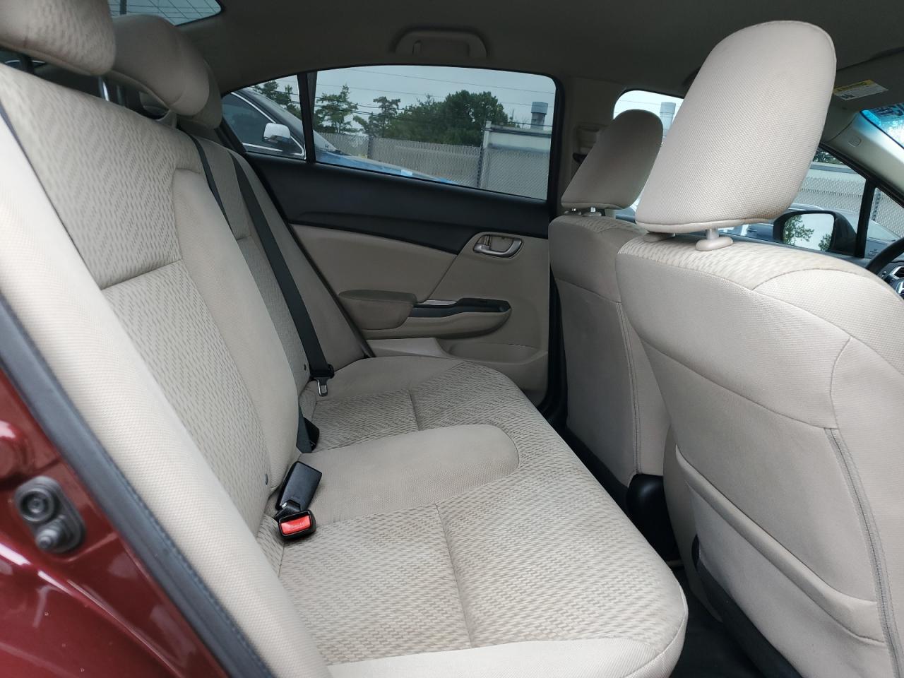 2014 Honda Civic Lx VIN: 19XFB2F5XEE231165 Lot: 59745305