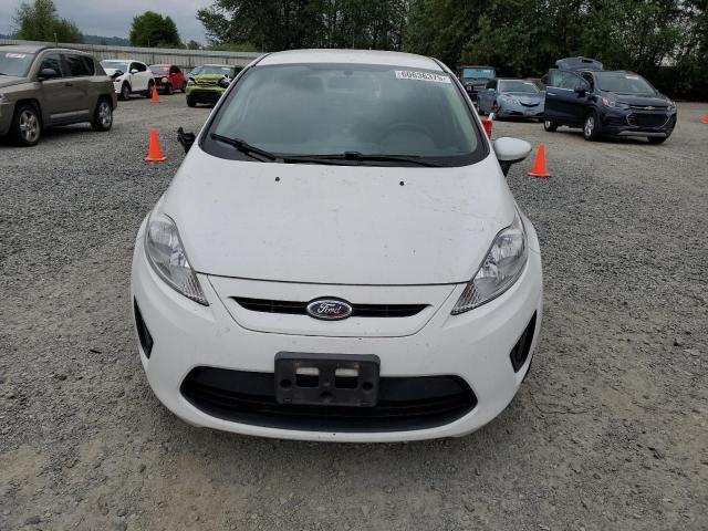  FORD FIESTA 2013 Biały