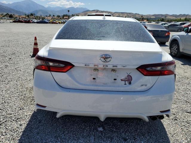  TOYOTA CAMRY 2022 Biały