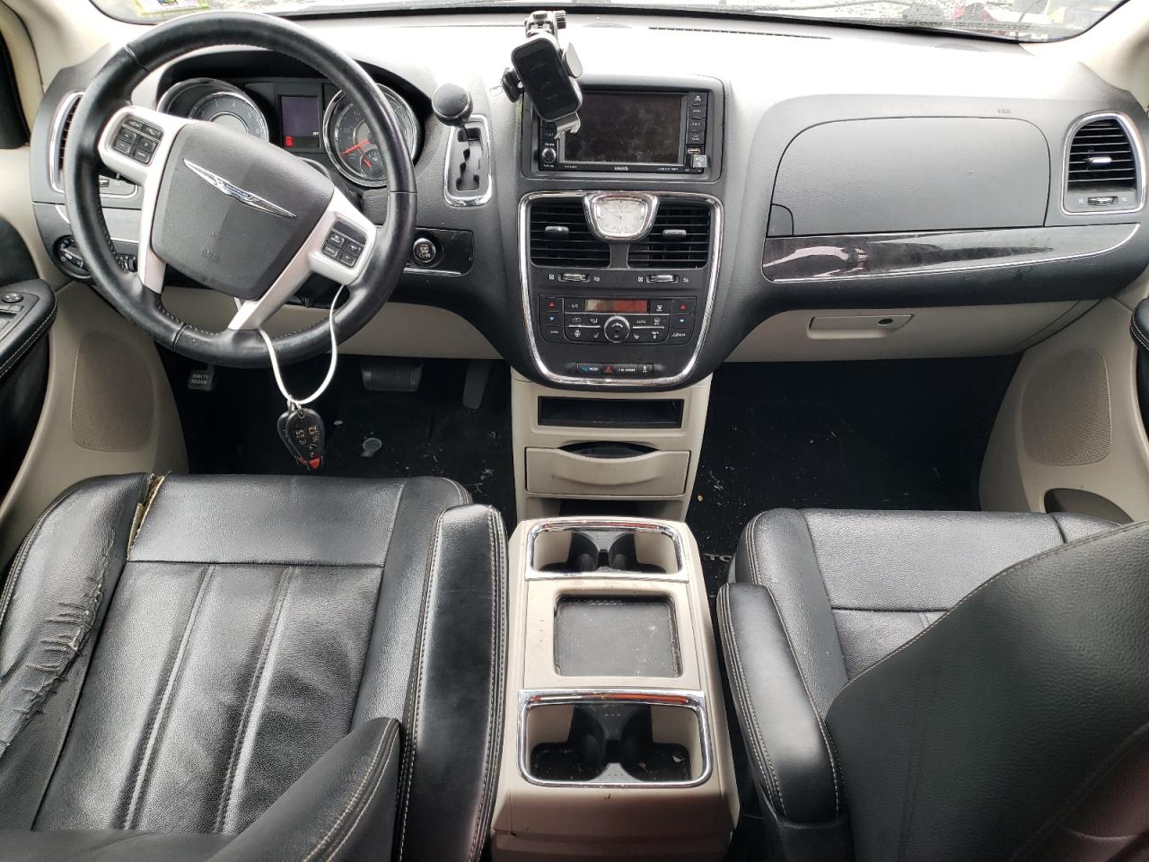 2015 Chrysler Town & Country Touring VIN: 2C4RC1BG9FR698489 Lot: 62866365