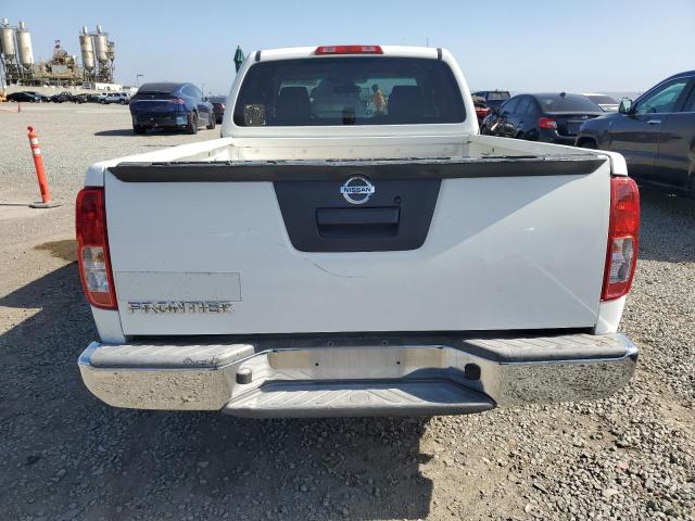 Pickups NISSAN FRONTIER 2015 Biały