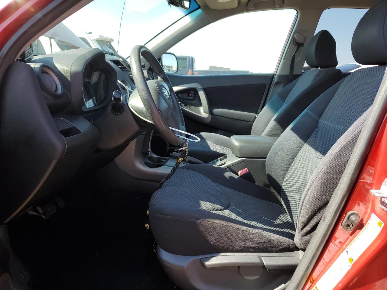 TOYOTA RAV4 2006 VIN JTMBK32V766006901 photo 7