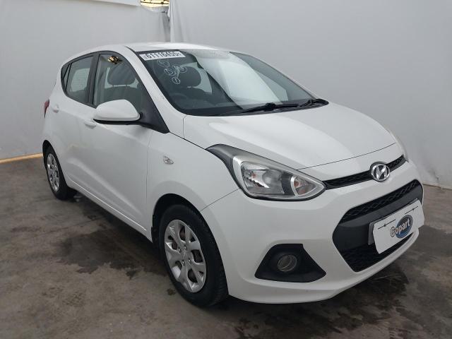 2014 HYUNDAI I10 SE