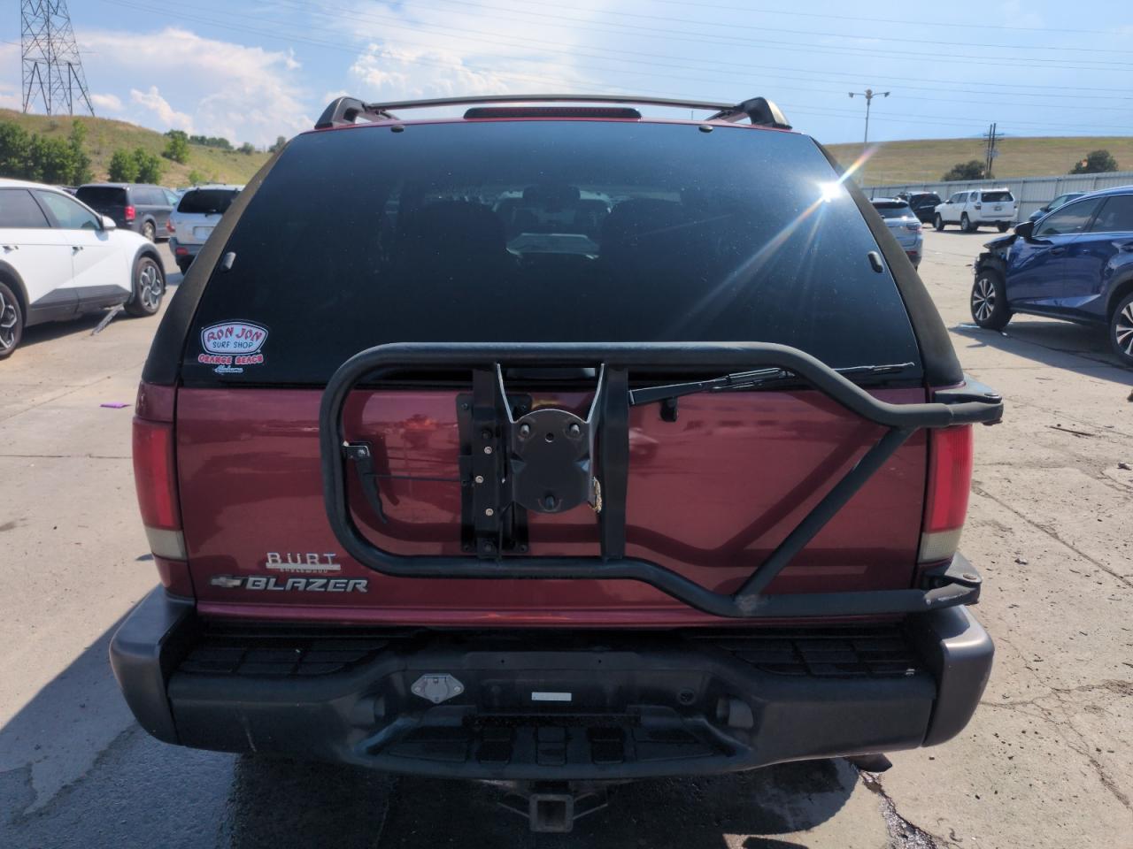 1998 Chevrolet Blazer VIN: 1GNCT18W5WK236585 Lot: 62900435