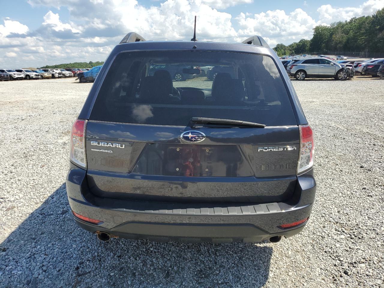 2011 Subaru Forester Limited VIN: JF2SHBFC3BH711292 Lot: 61084015