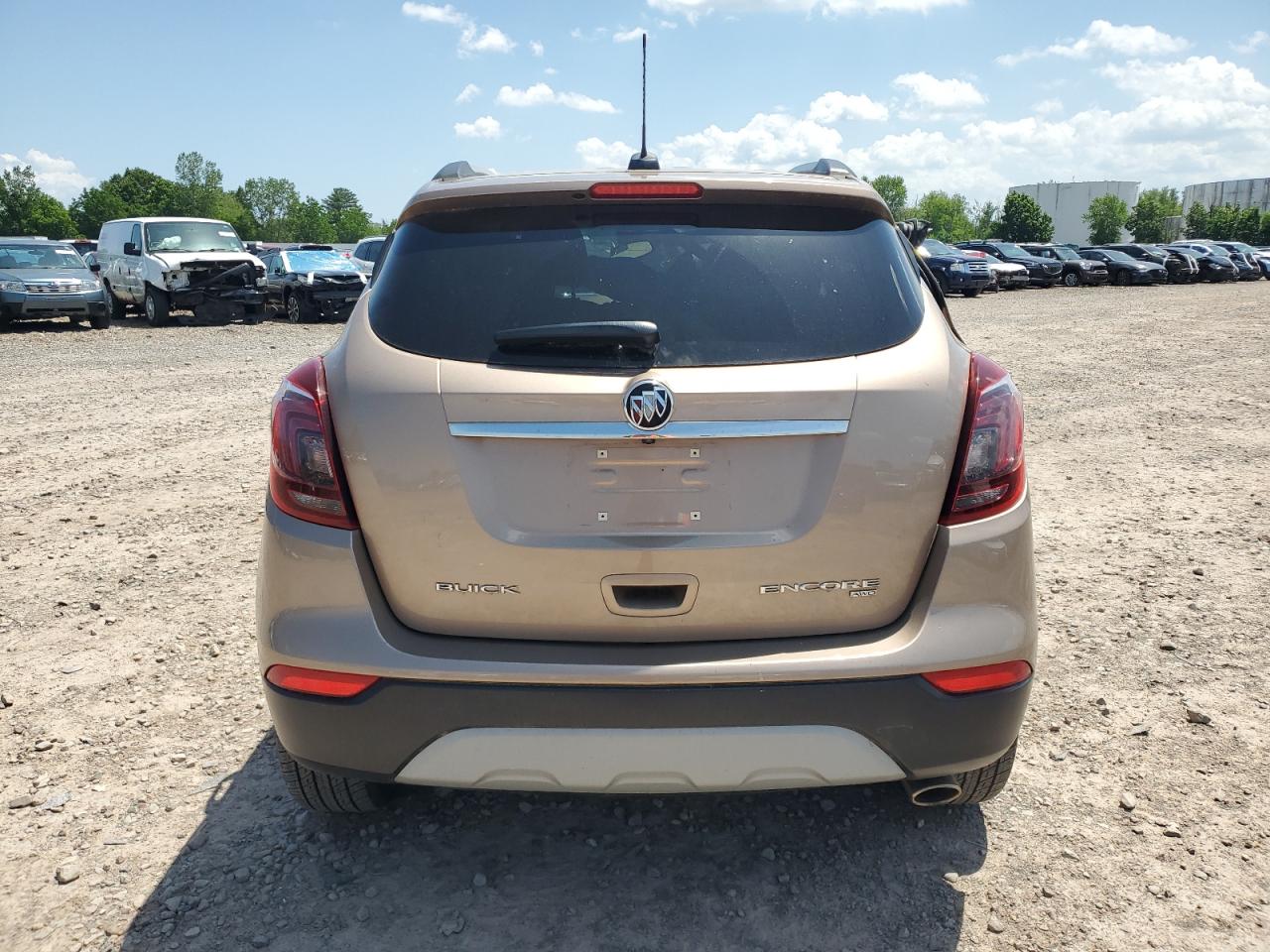 2018 Buick Encore Preferred VIN: KL4CJESBXJB521796 Lot: 61399685