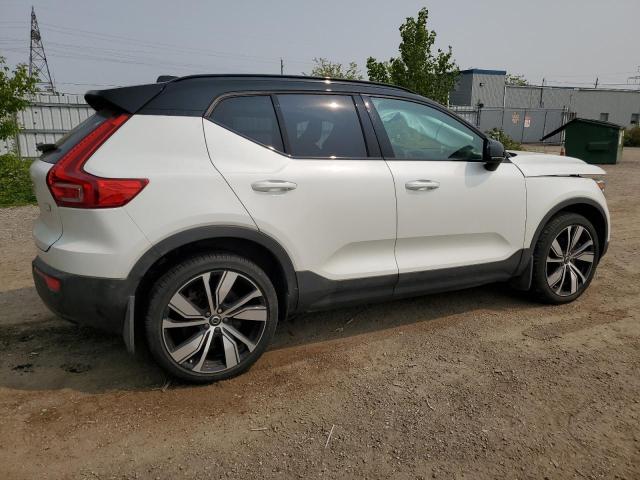 2022 VOLVO XC40 P8 RECHARGE ULTIMATE  