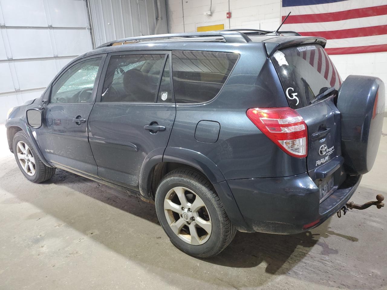 TOYOTA RAV4 2011 VIN 2T3DF4DV2BW114349 photo 2