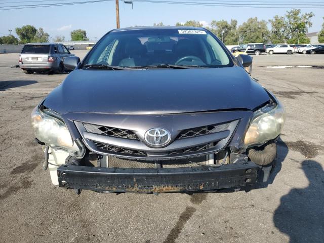 Sedans TOYOTA COROLLA 2012 Szary