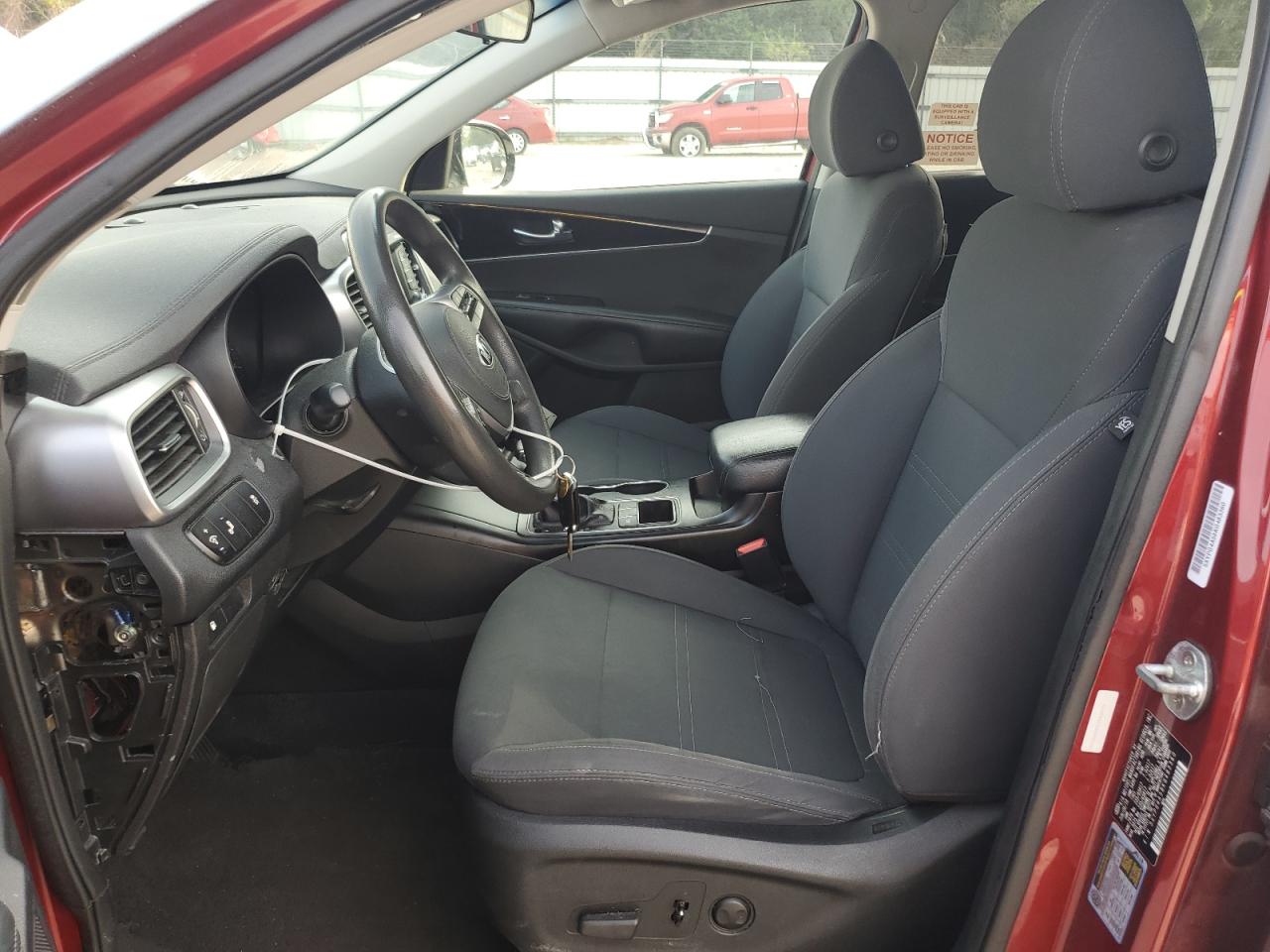 2019 Kia Sorento Lx VIN: 5XYPG4A58KG483360 Lot: 62010445