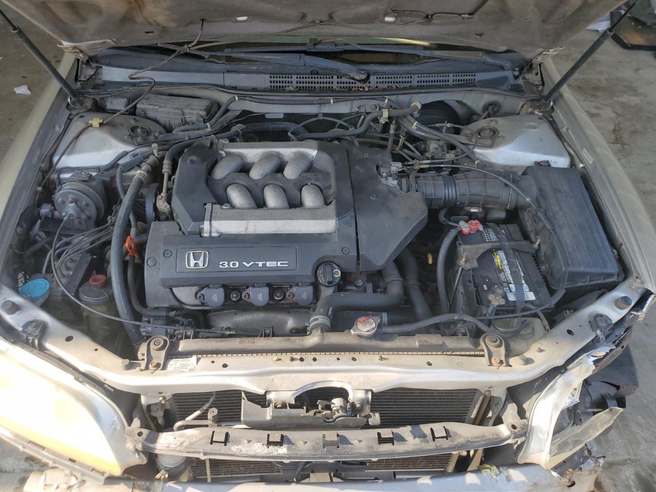 2001 Honda Accord Ex VIN: 1HGCG16511A063588 Lot: 62845225