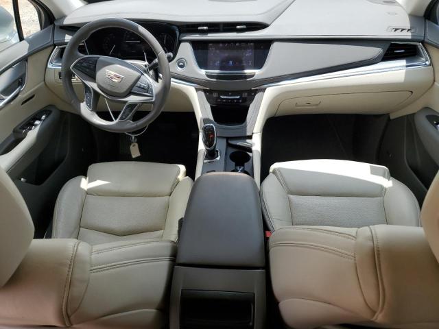 Parquets CADILLAC XT5 2017 Srebrny