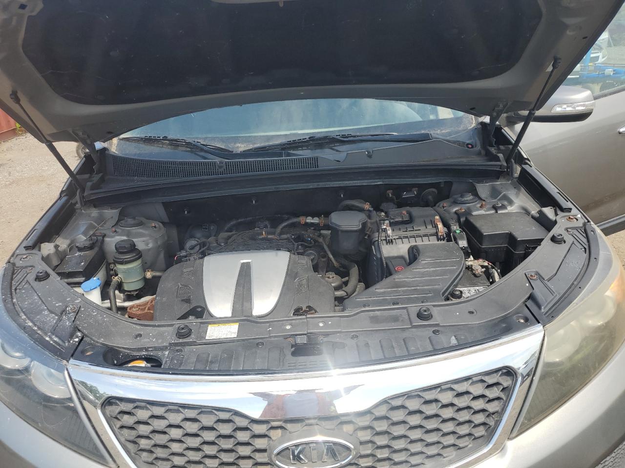 2011 Kia Sorento Base VIN: 5XYKTDA21BG176978 Lot: 62455705