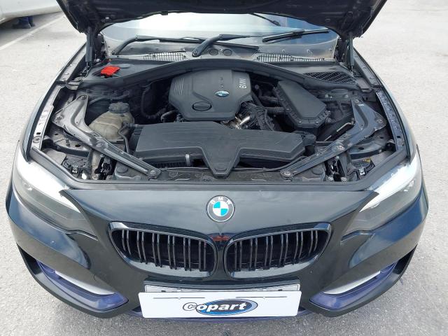 2015 BMW 220D SPORT