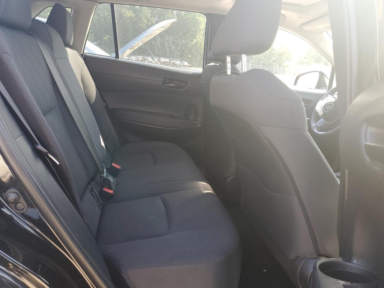 2022 Toyota Corolla Cross Le VIN: 7MUBAABG7NV006216 Lot: 60506225