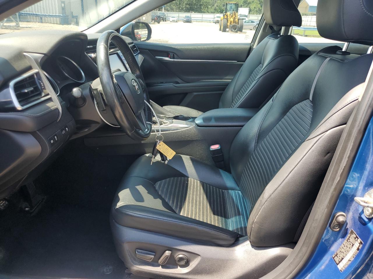 2018 Toyota Camry L VIN: 4T1B11HKXJU096971 Lot: 61788955