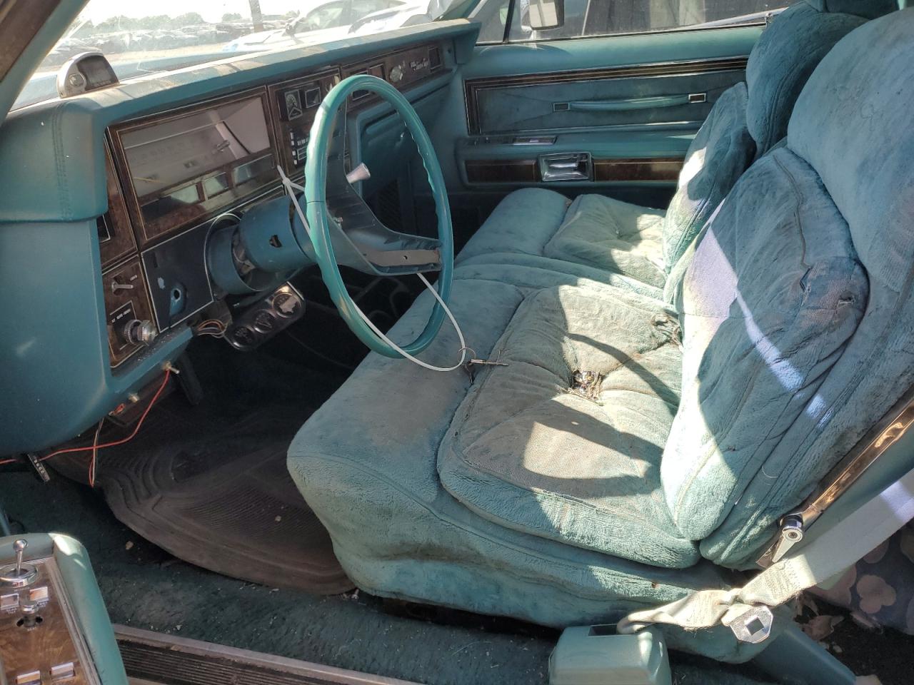 1979 Lincoln Continenta VIN: 9Y81S676998 Lot: 61083265