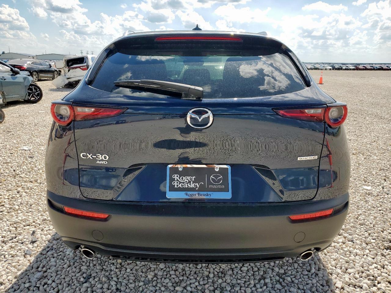 2025 Mazda Cx-30 Premium VIN: 3MVDMBDM0SM845329 Lot: 62993125