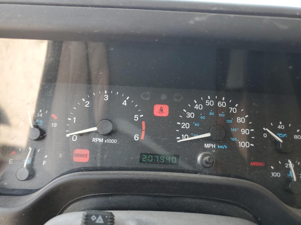 2000 Jeep Wrangler / Tj Sport VIN: 1J4FA49S8YP790440 Lot: 62418695
