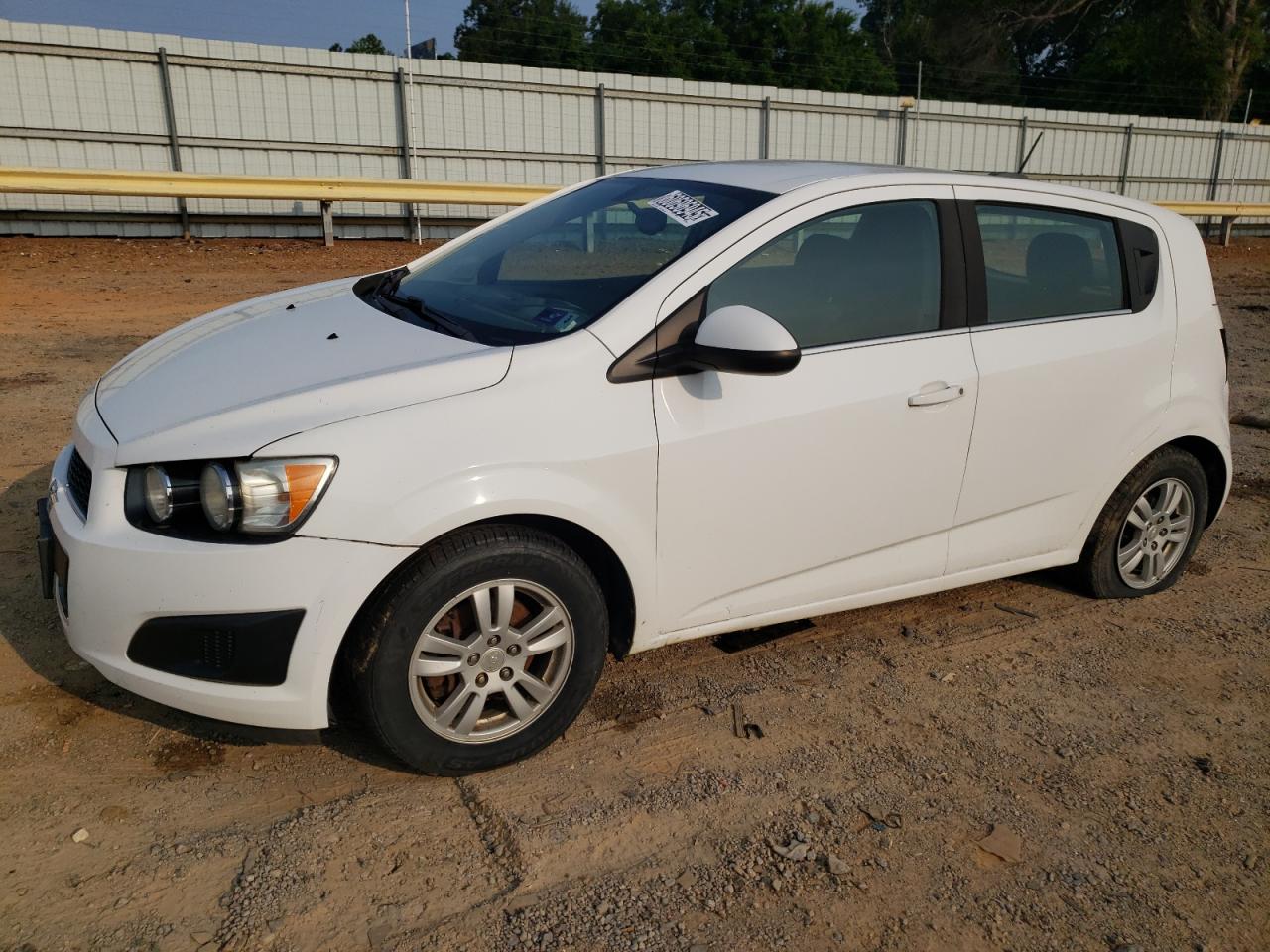 2015 Chevrolet Sonic Lt zu verkaufen in Chatham, VA - Mechanical