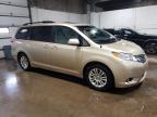 2013 Toyota Sienna Xle zu verkaufen in Blaine, MN - Side