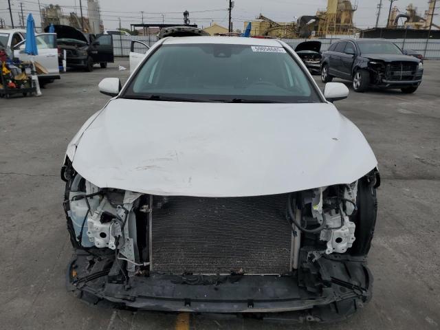  TOYOTA CAMRY 2021 White