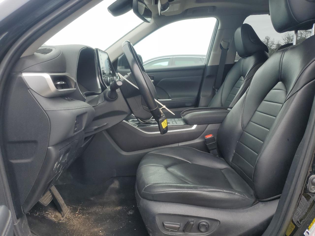 2022 Toyota Highlander Xle VIN: 5TDGZRBH0NS204460 Lot: 61422635