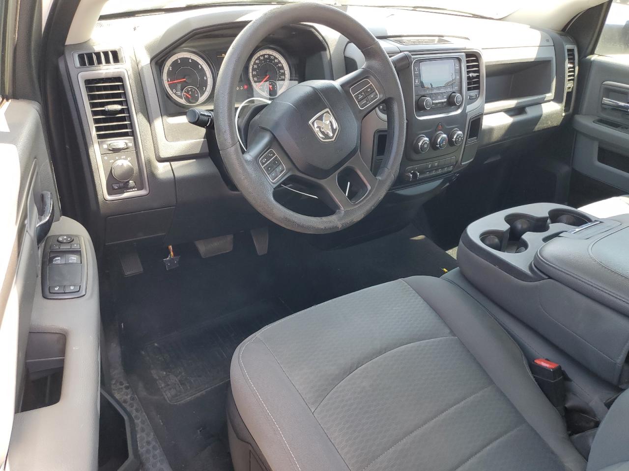 RAM All Models 2017 VIN 3C6MR4AJ4HG662555 photo 8
