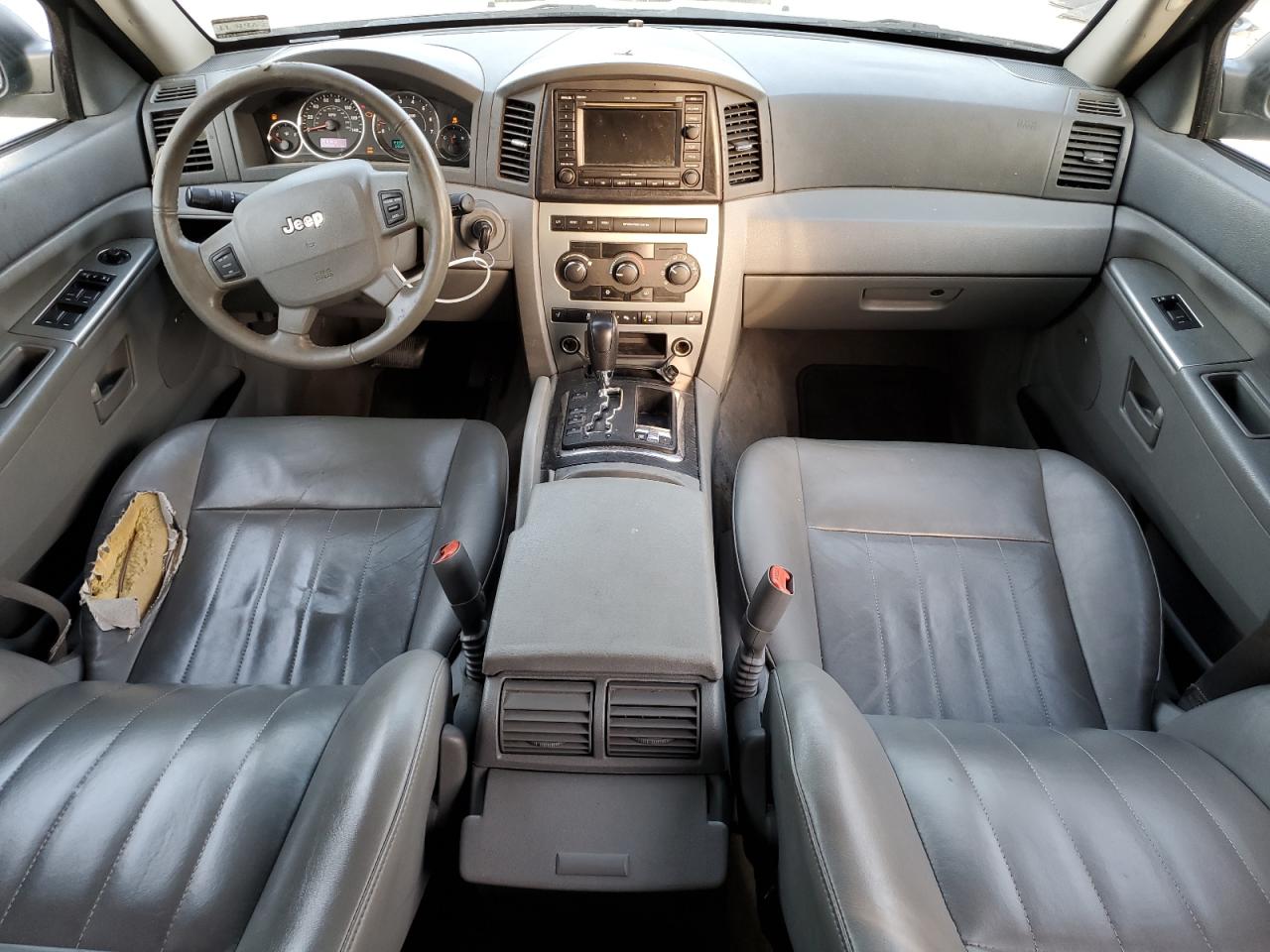 2007 Jeep Grand Cherokee Laredo VIN: 1J8HR48N97C605782 Lot: 62202865