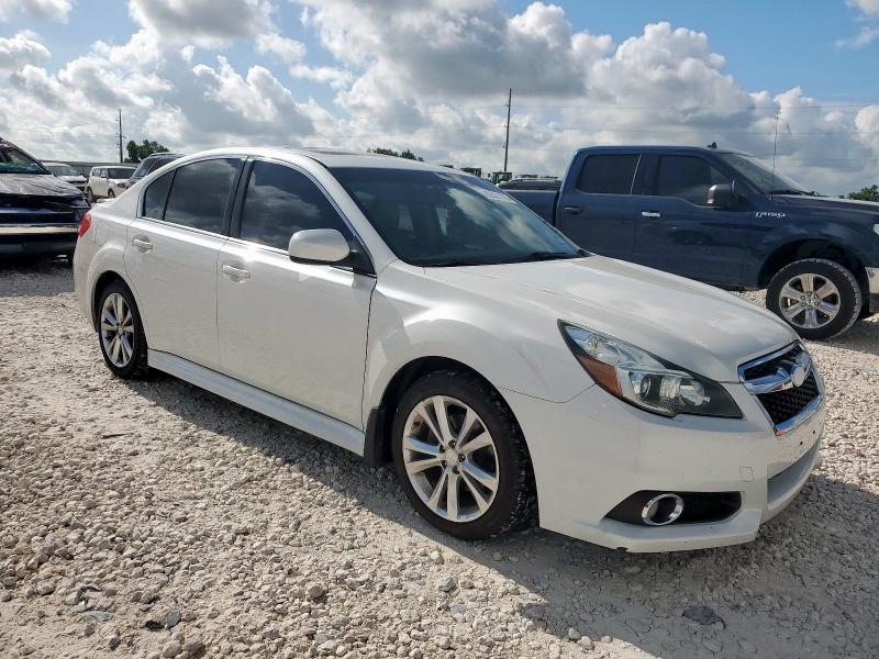  SUBARU LEGACY 2014 Biały