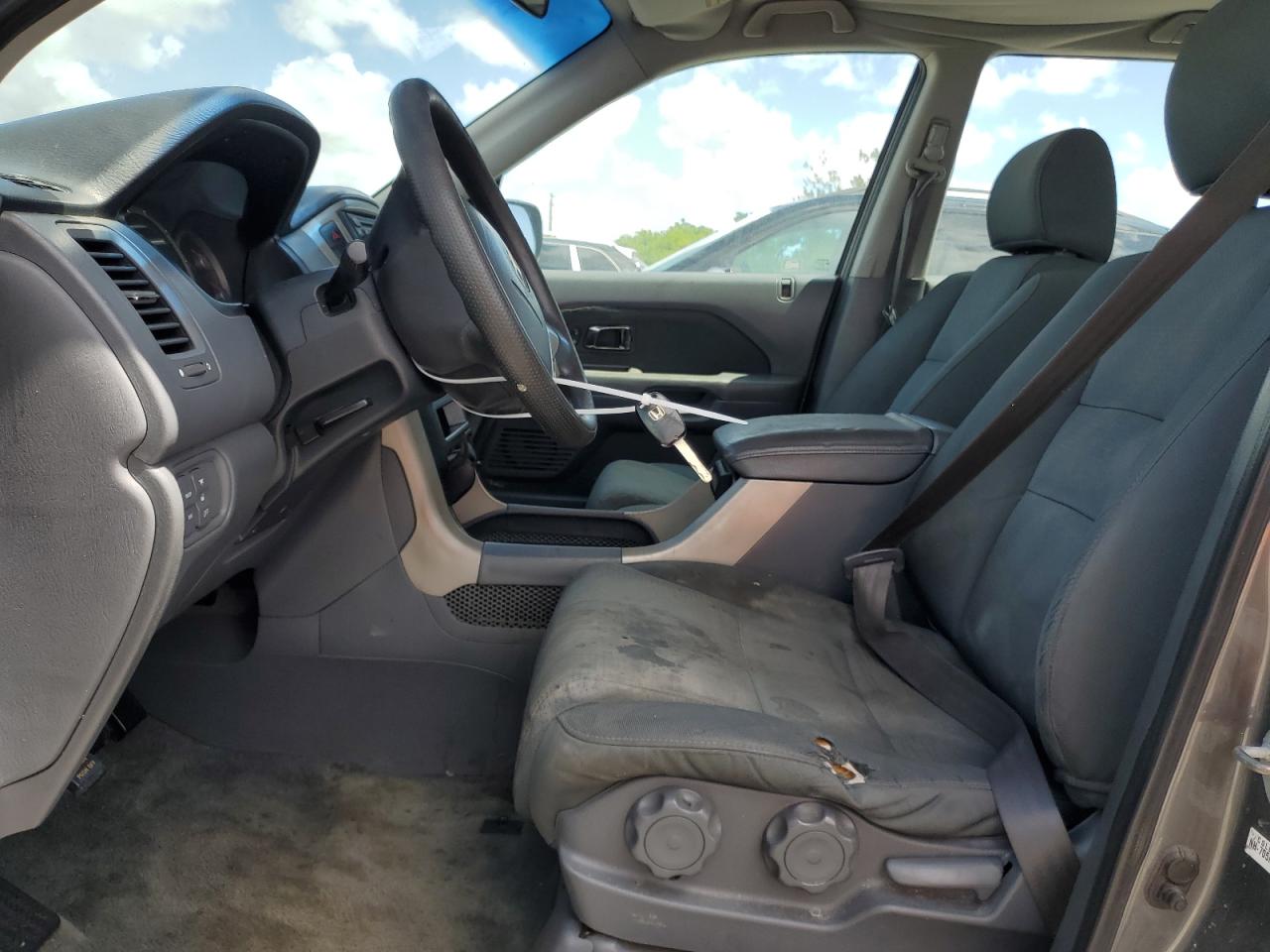 2007 Honda Pilot Lx VIN: 2HKYF18157H539716 Lot: 89651565