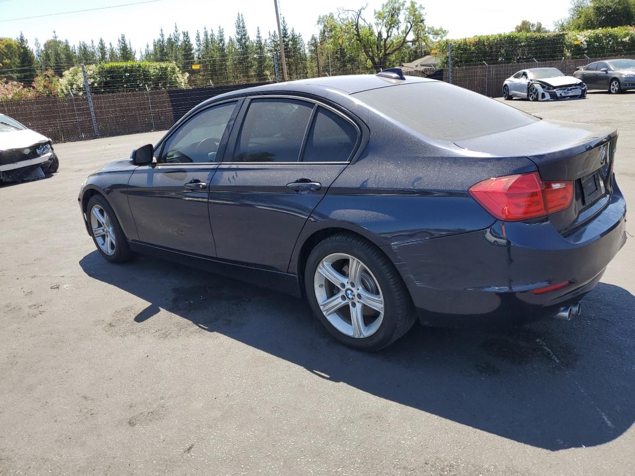 BMW 3 SERIES 2013 VIN WBA3A5C52DF353760 photo 2