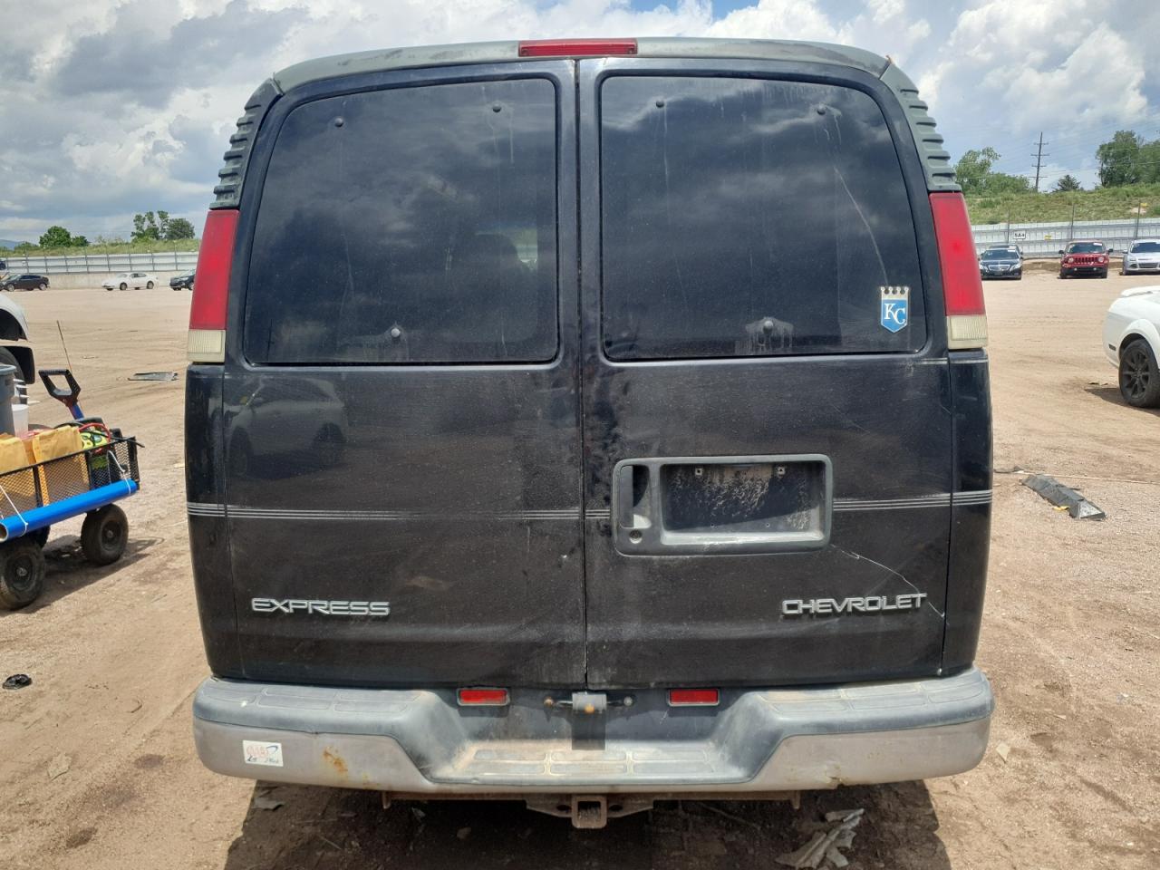 2000 Chevrolet Express G1500 VIN: 1GBFG15R9Y1170094 Lot: 59814765