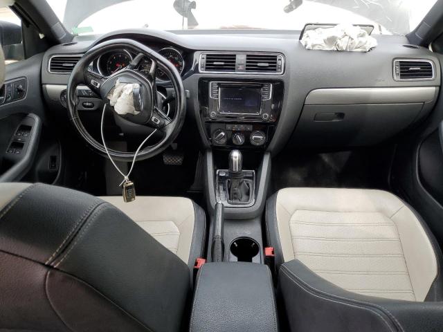  VOLKSWAGEN JETTA 2016 Czarny